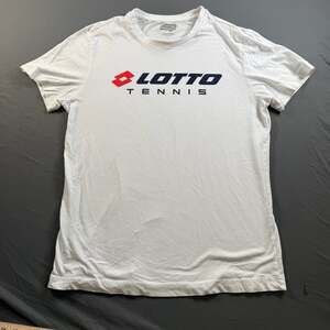 Lotto Tennis Logo Graphic Men's White T-Shirt Size L